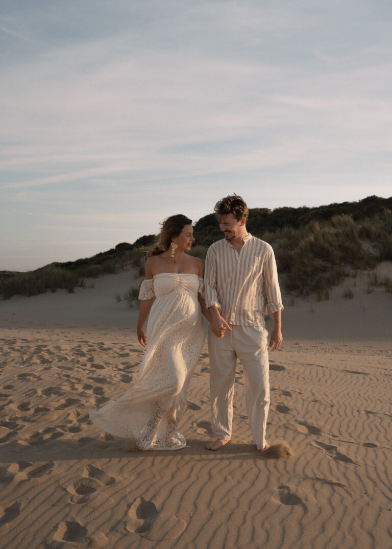 cinematic zwangerschapsshoot strand bloemendaal10