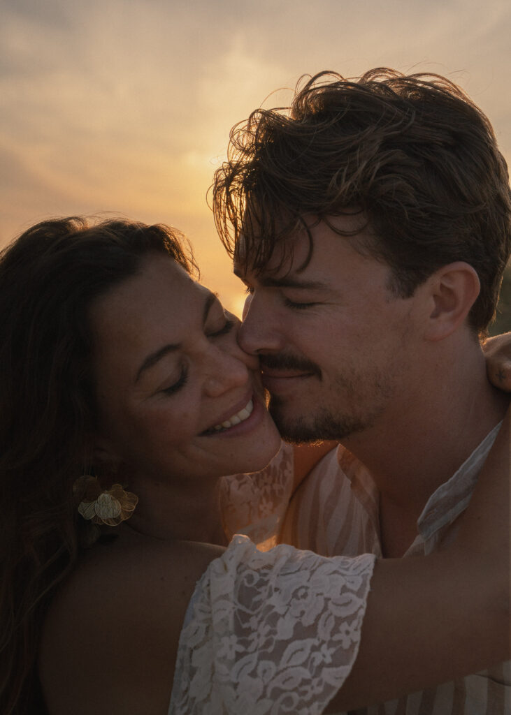cinematic zwangerschapsshoot strand bloemendaal17