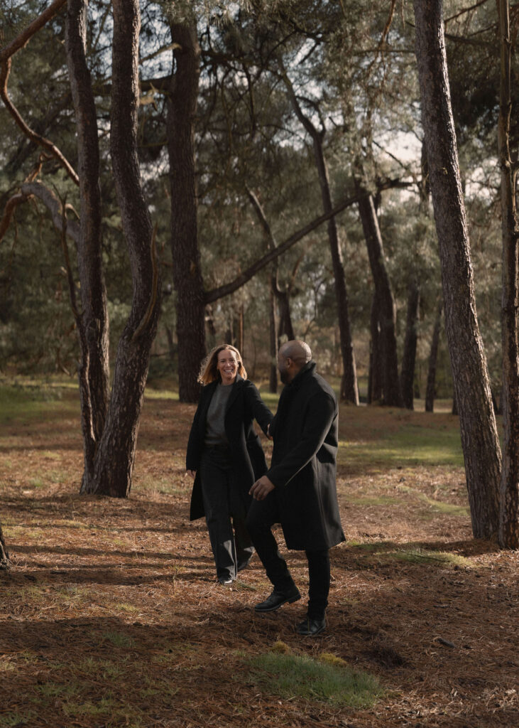 Spontane loveshoot in de Loonse en Drunense Duinen door fotograaf Nick van de Ven.